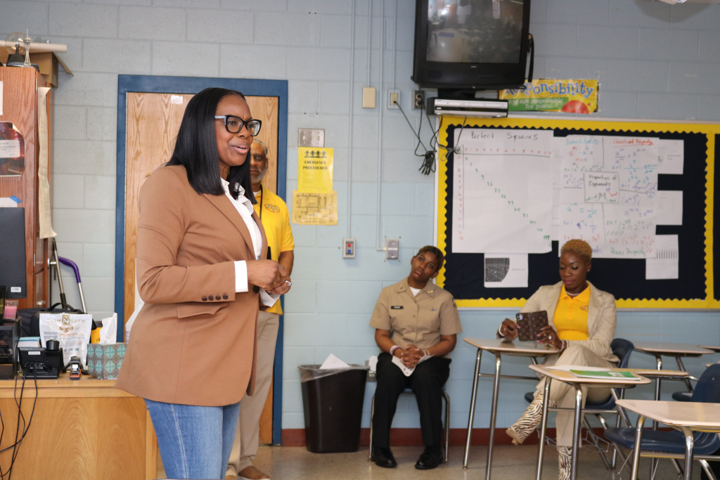 Southwest DeKalb High Hosts Financial Literacy DeKalb